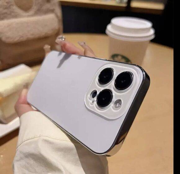 WHITE ELECTROPLATED GLASS CASE Camera protector case PHONE CASES 3