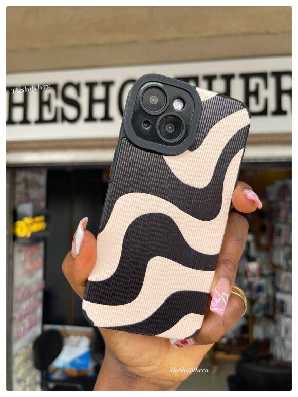 BLACK SPIRAL CAMERA HOLE CASE Black case PHONE CASES 7