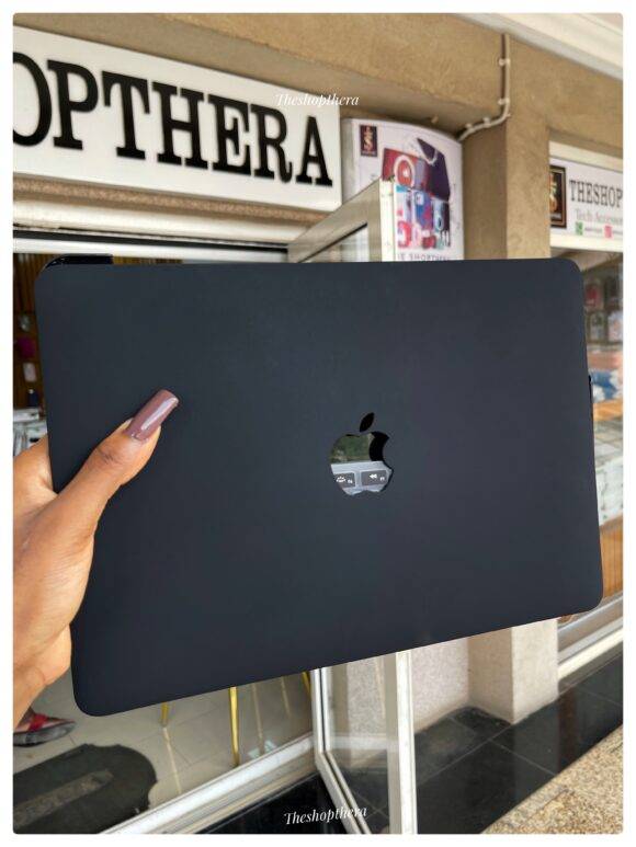 PLAIN BLACK MACBOOK CASE MacBook case LAPTOP 14