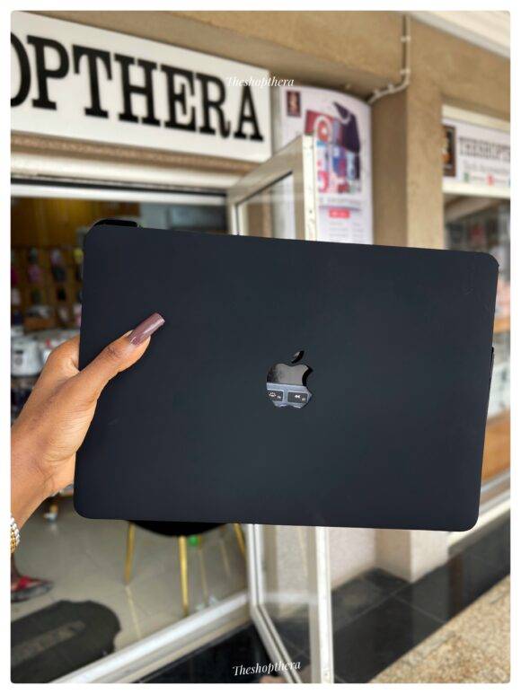 PLAIN BLACK MACBOOK CASE MacBook case LAPTOP 13