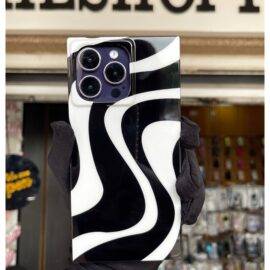 BLACK WHITE SWIRL SQUARE CASE Black and white case PHONE CASES