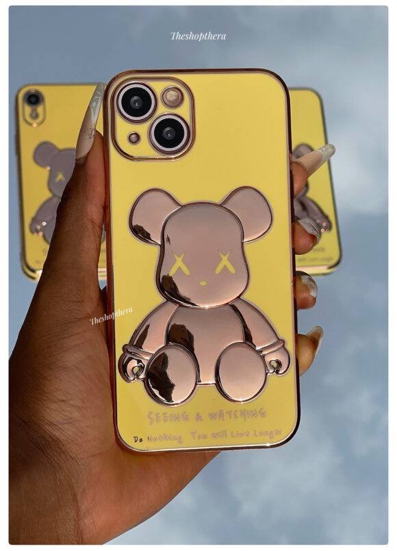 YELLOW SEEING KAWS