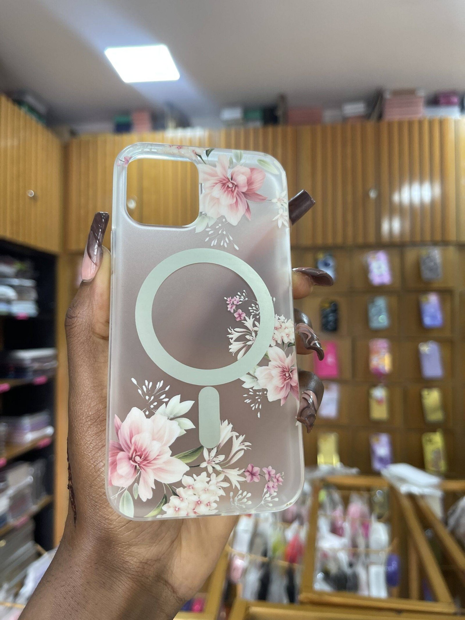 PINK FLOWER MAGSAFE 12PM - Image 2