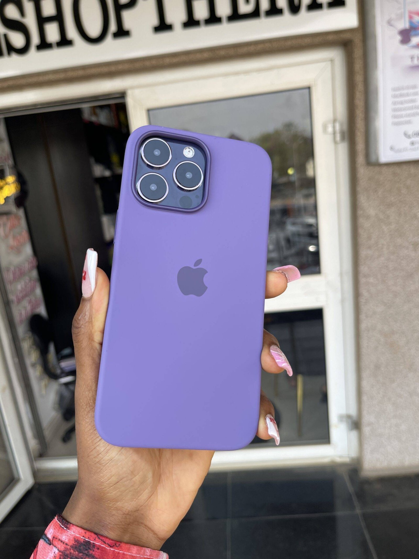 IRIS MAGSAFE SILICONE 14PRO - Image 19