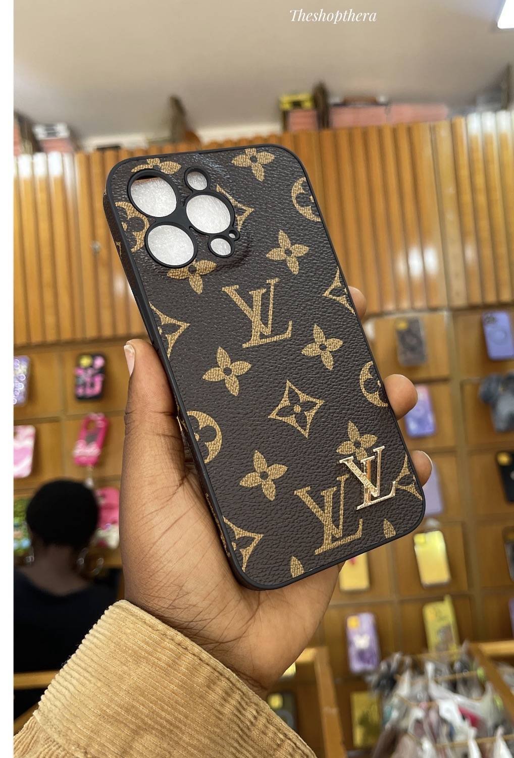 BROWN CLASSIC LOUIS VUITTON 15