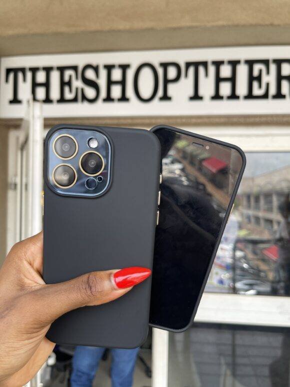 BLACK CAMERA PROTECTOR SILICONE - Image 10