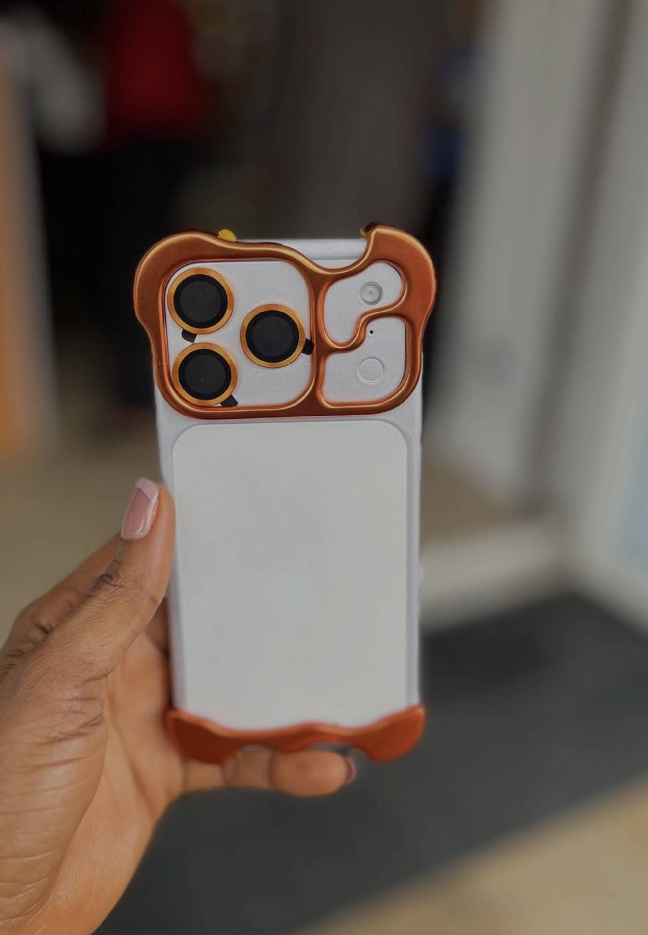 ORANGE METALLIC COMPONENT CASE - Image 3