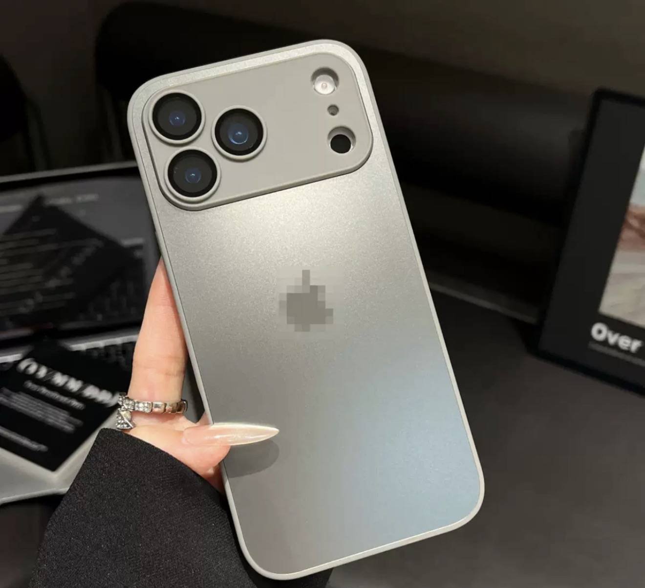TITANIUM AG GLASS