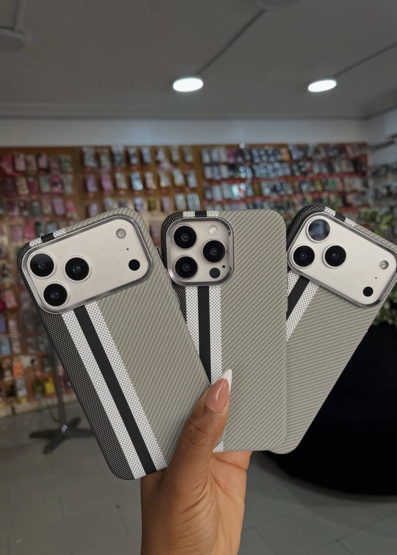 BLACK GREY CARBON FIBER CASE