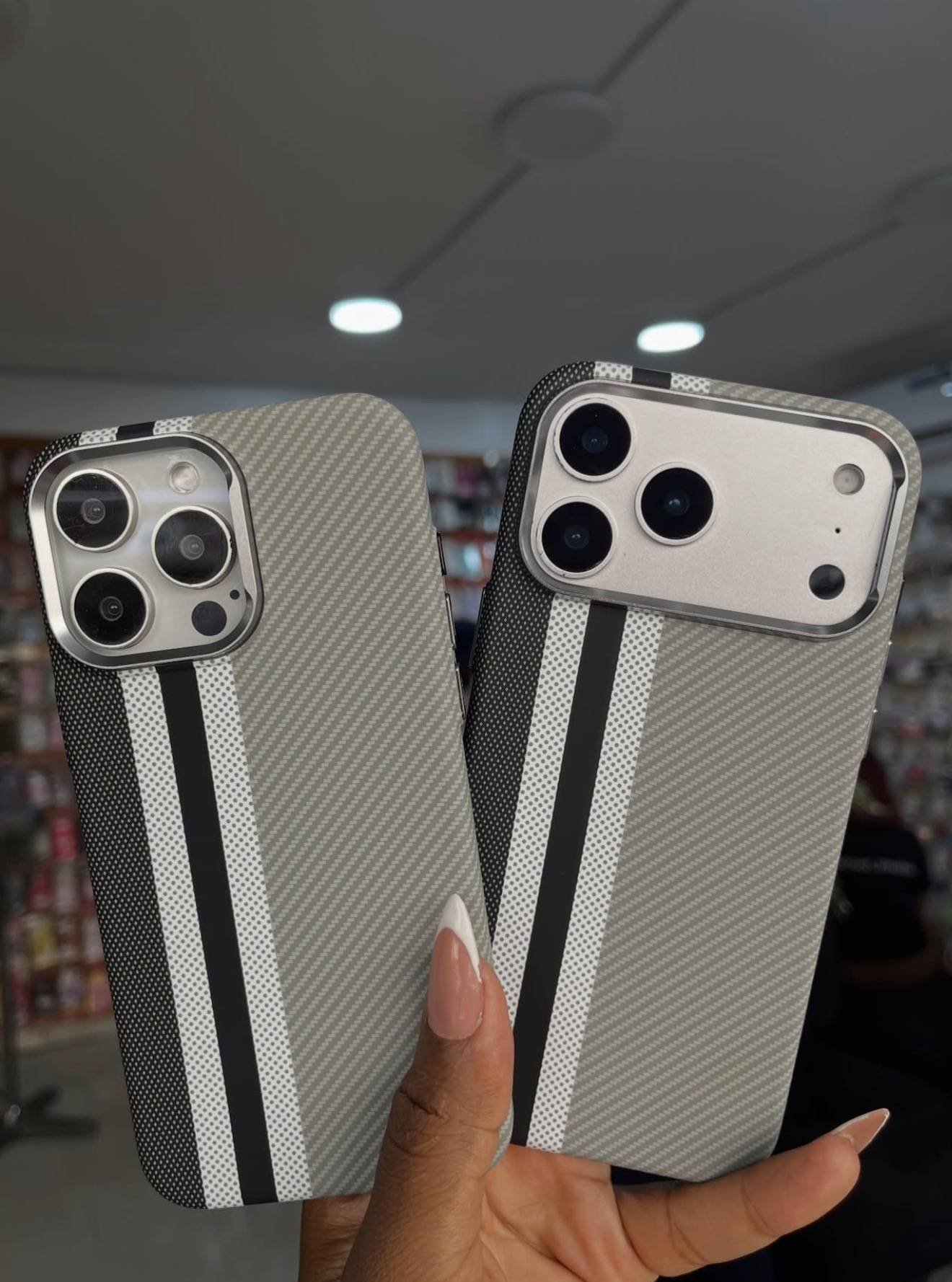 BLACK GREY CARBON FIBER CASE - Image 6