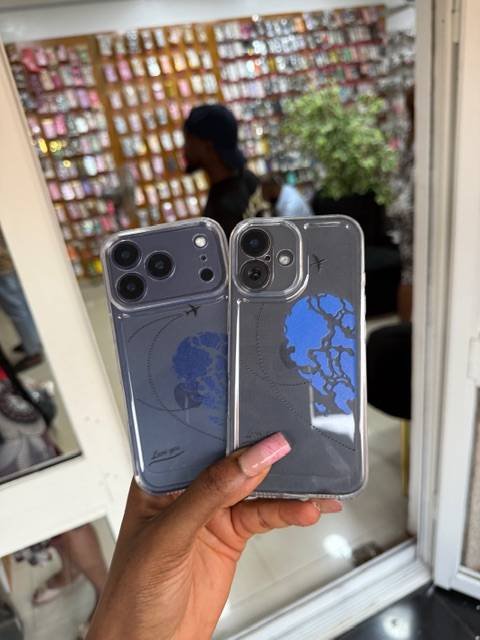 BLUE GLOBE TRANSPARENT LOVE COUPLE - Image 5