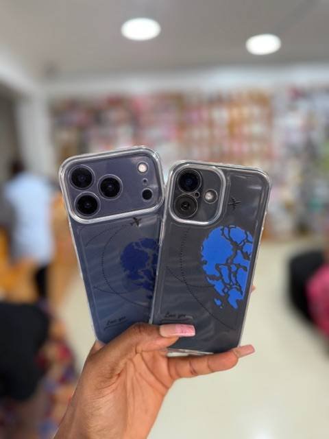 BLUE GLOBE TRANSPARENT LOVE COUPLE - Image 3