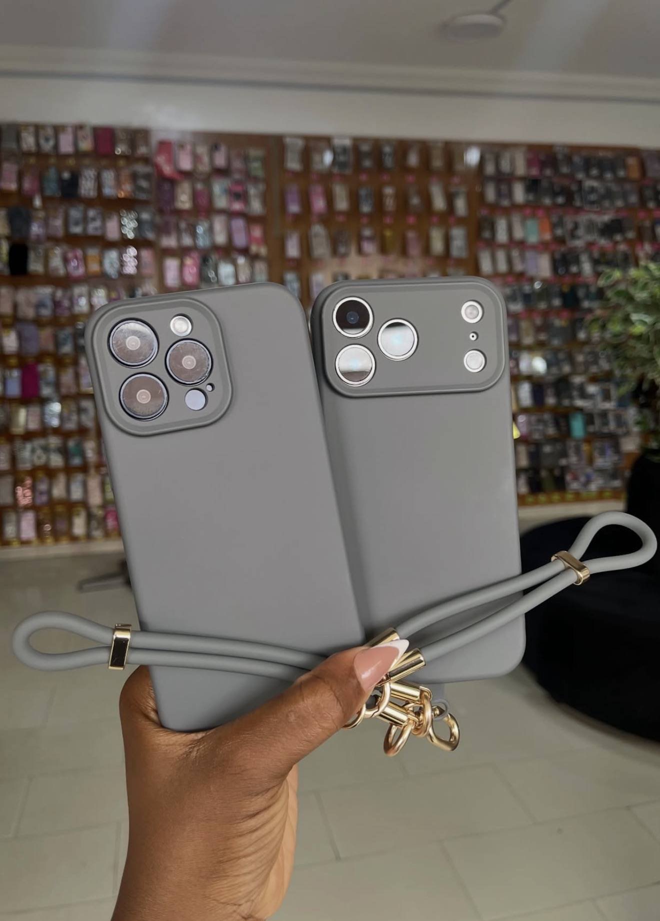 GREY CAMERA HOLE SILICONE LANYARD CASE - Image 6