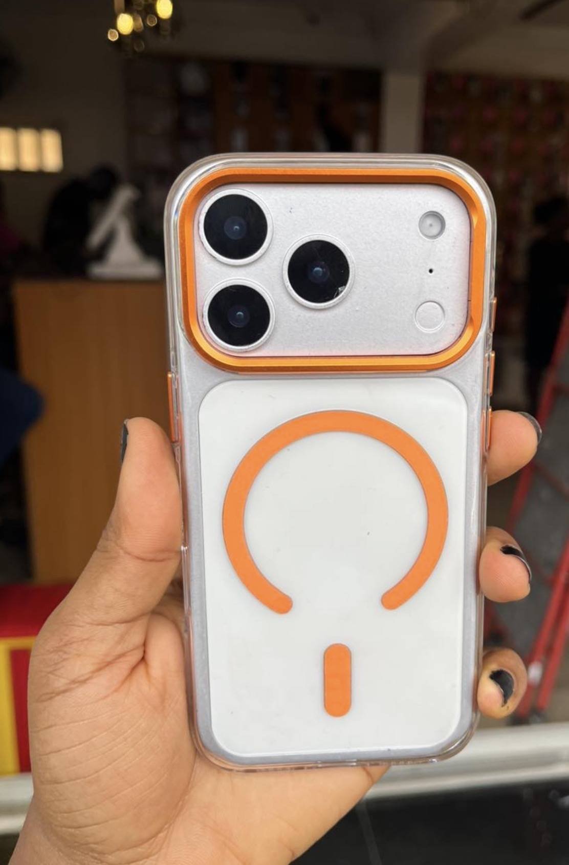 ORANGE TRANSPARENT SPOOLY MAGSAFE - Image 4