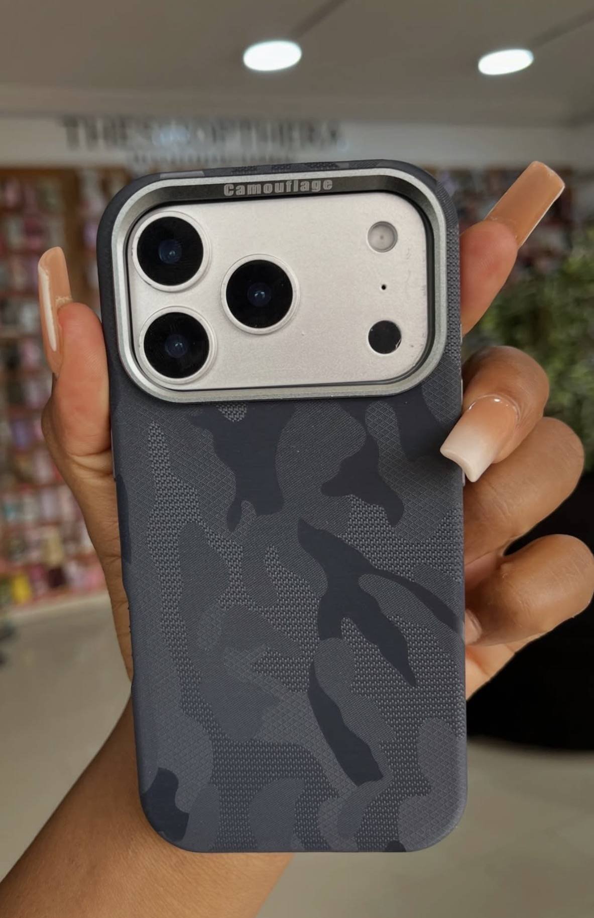 BLUE FILM CAMOUFLAGE CASE - Image 5