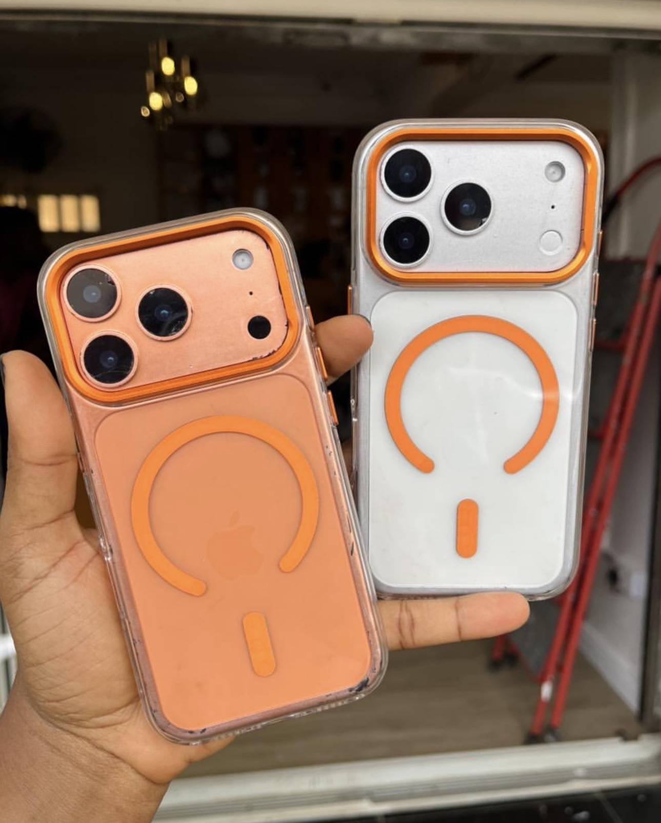 ORANGE TRANSPARENT SPOOLY MAGSAFE - Image 2
